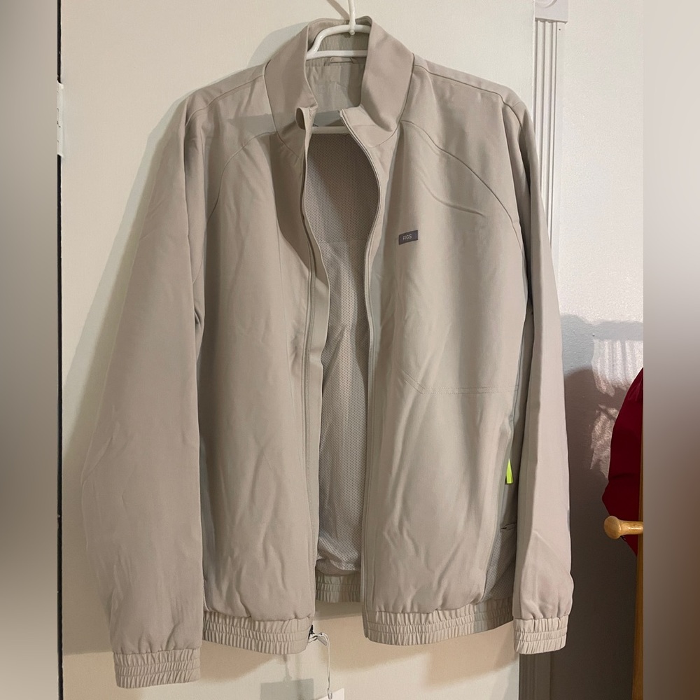 FIGS Cobaki Scrub Jacket